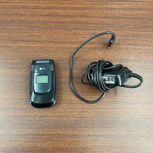 LG 150 Flip Cell Phone Black Bluetooth LCD Screen Foldable w/ Battery